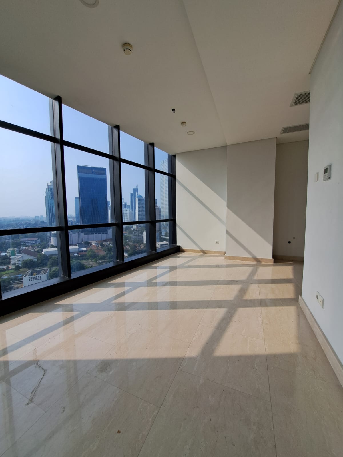 Dijual Apartemen Sudirman Suites