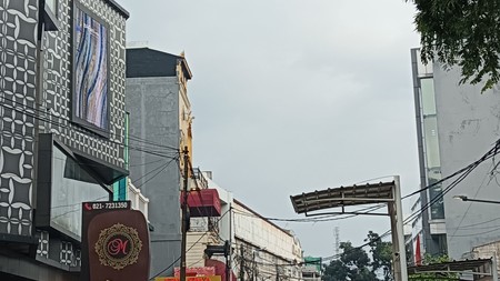 Ruko di Pasar Mayestik Kebayoran Baru