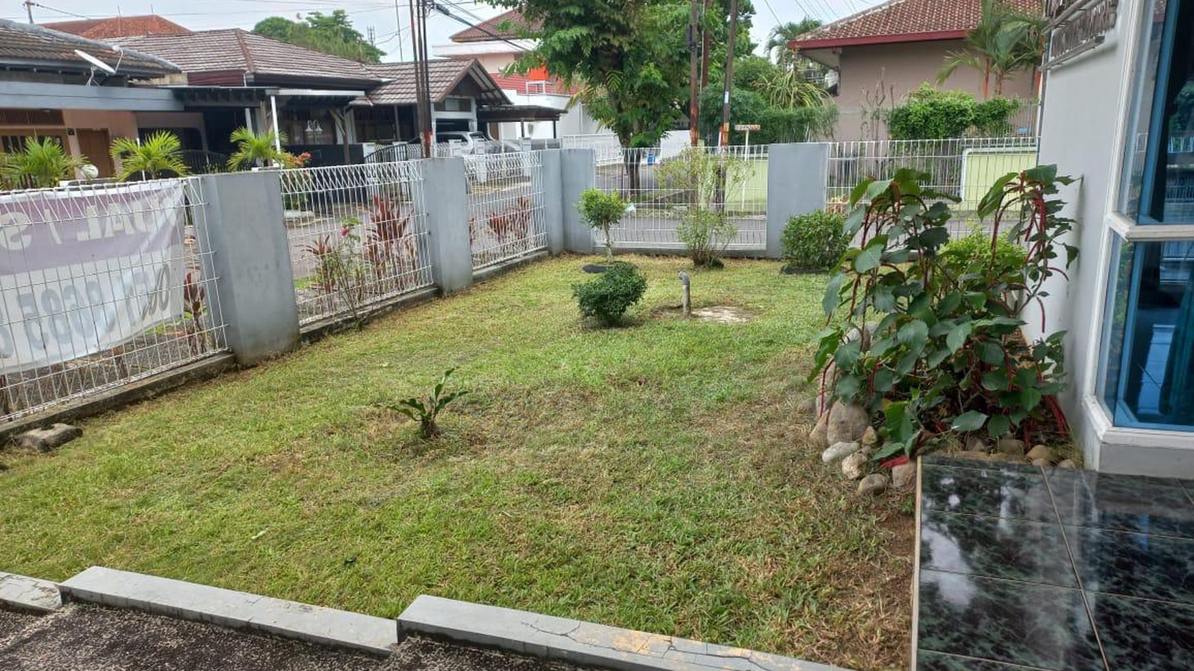 Rumah halaman luas, bebas banjir di Purwokerto.