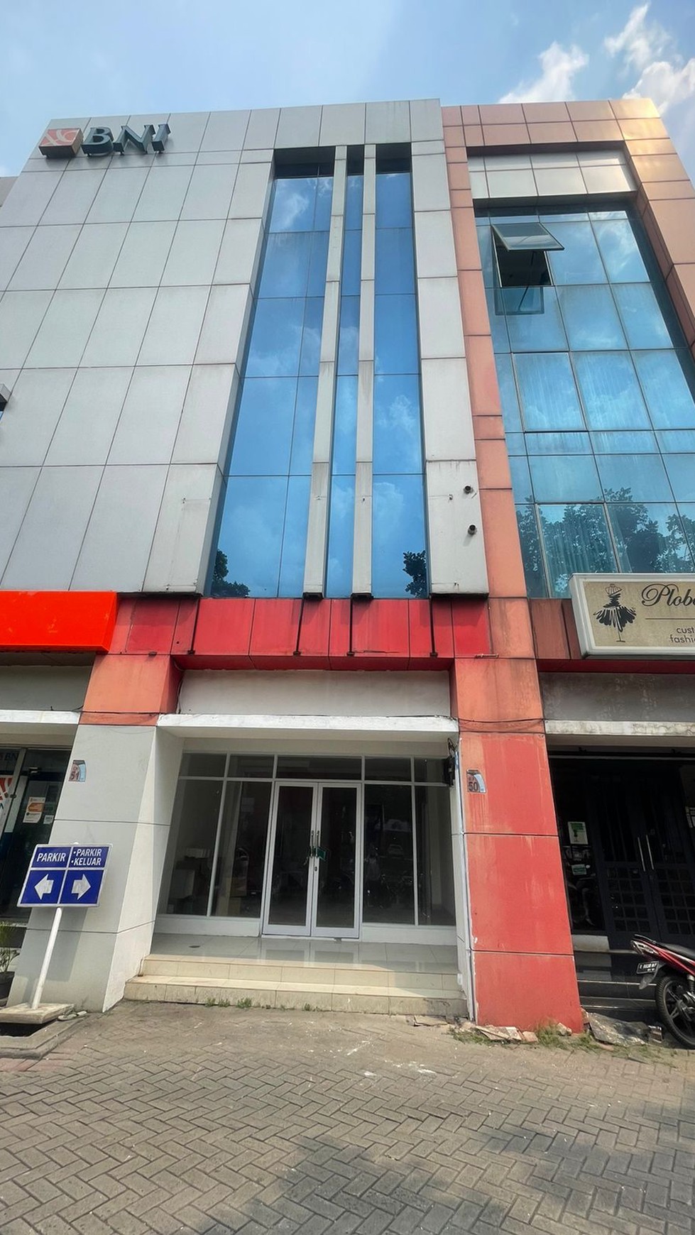 Disewakan Ruko di Ruko kebayoran arcade1 bintaro Tangerang selatan