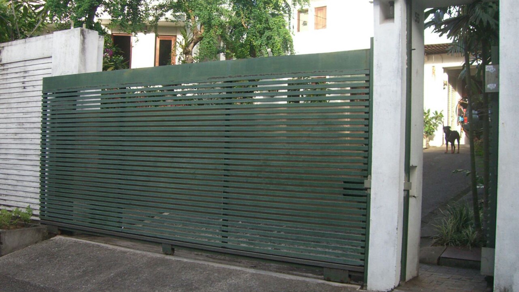 Rumah Bagus Siap Huni, dan Asri di Jl Pejaten Raya, Komp Dekdikbud, Jakarta Selatan 