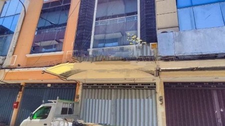 Ruko 2 unit di Klampis Megah, Sukolilo, Surabaya - Lokasi Strategis dan Potensial