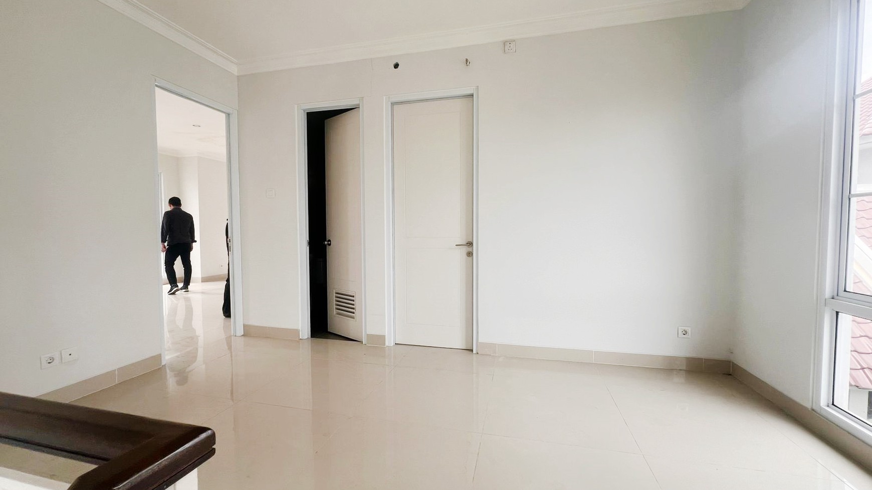 Rumah Hitung Tanah Area Cipete