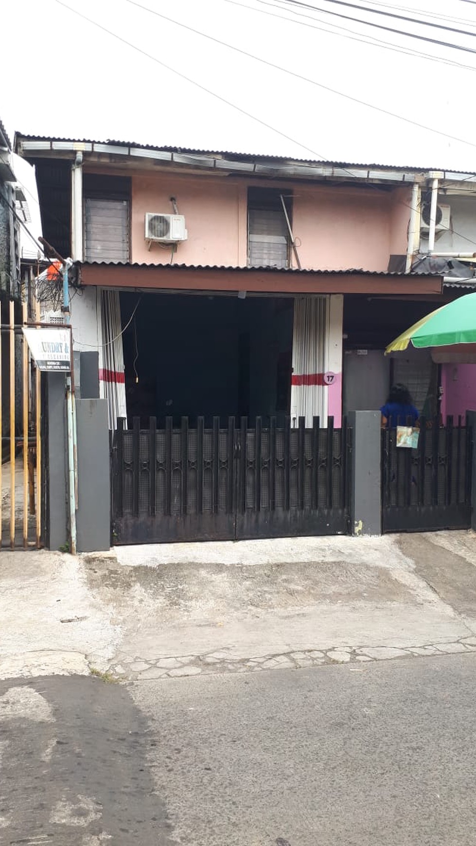 Rumah Dua Lantai di Beji Depok