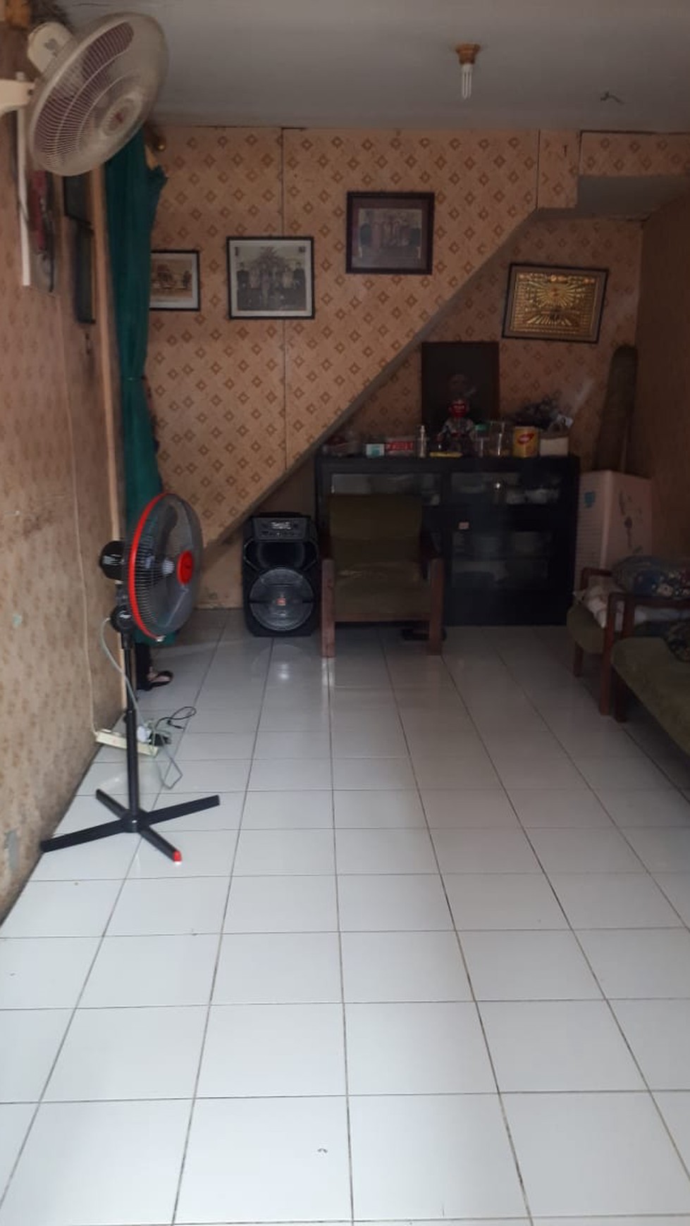 Rumah Dua Lantai di Beji Depok