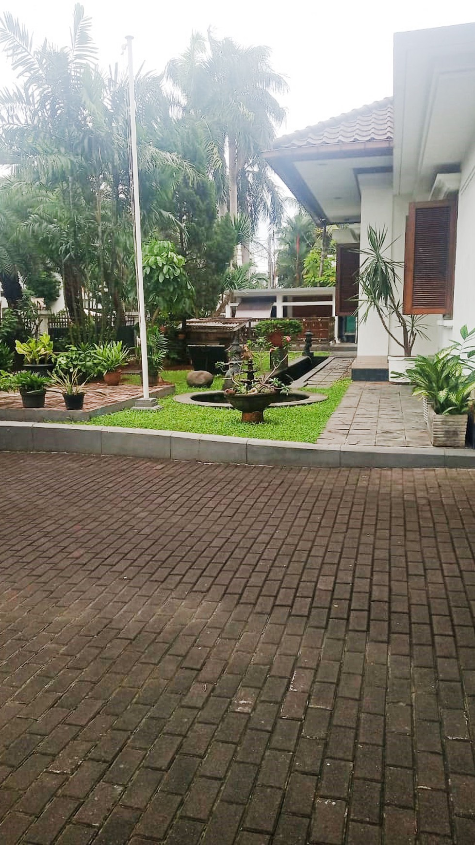 Rumah Bagus Di Jl Cilandak Kebayoran Baru Jakarta Selatan