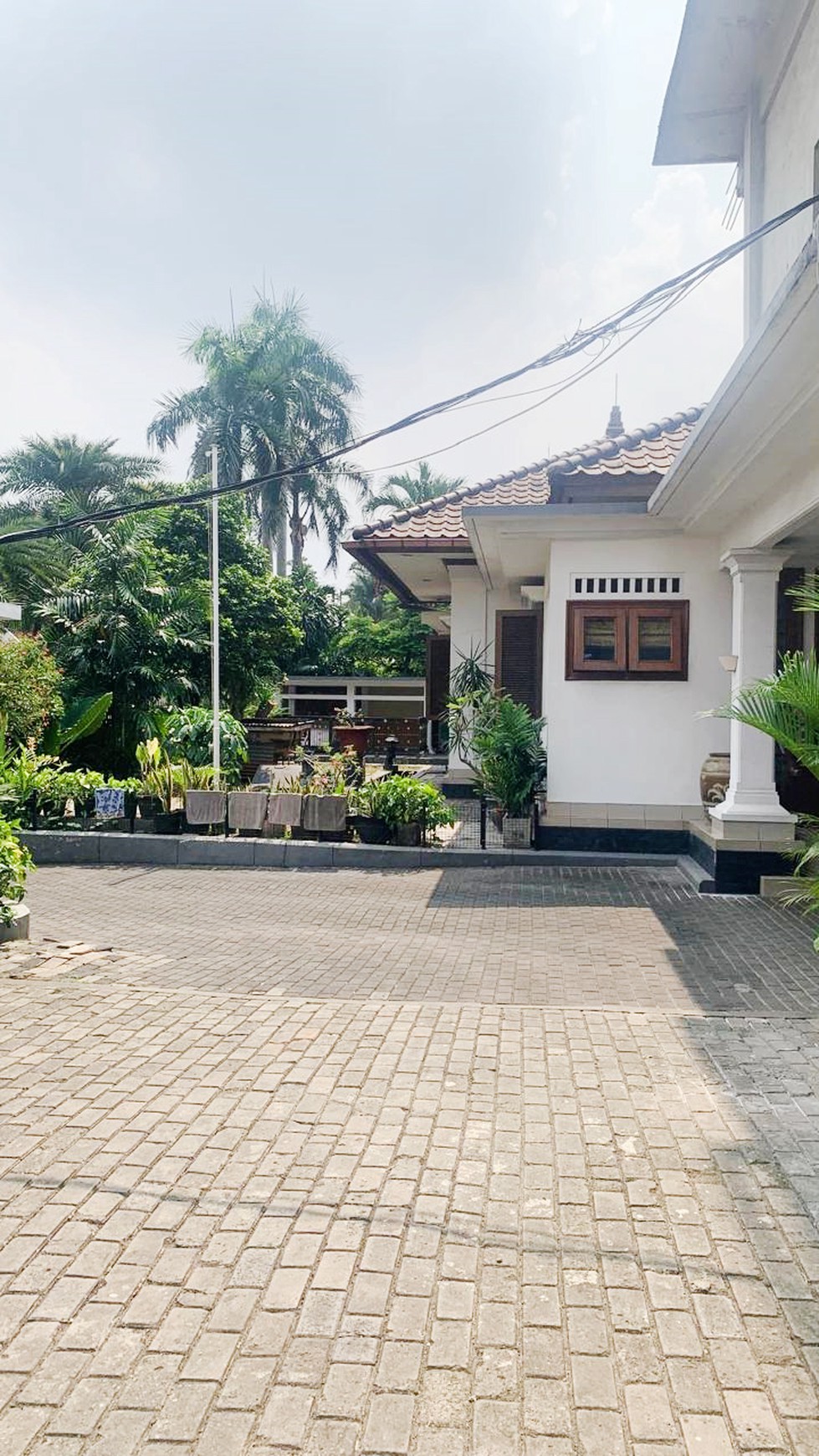 Gedung Di Lokasi Strategis Di Jl Cilandak 1 Ujung Jakarta Selatan