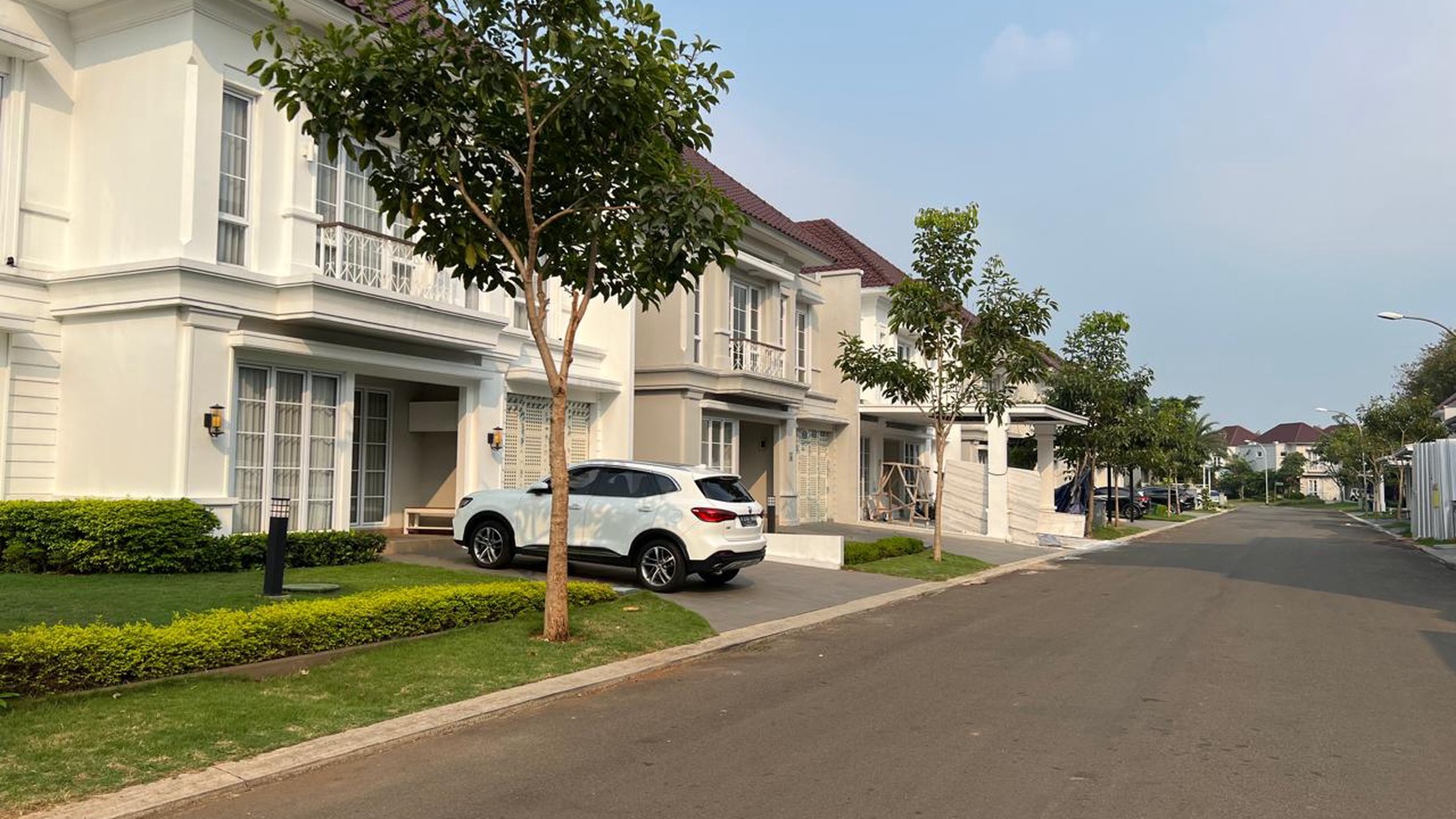 Rumah Bagus Di Cluster Alicante Boulevard Serpong Tangerang Selatan