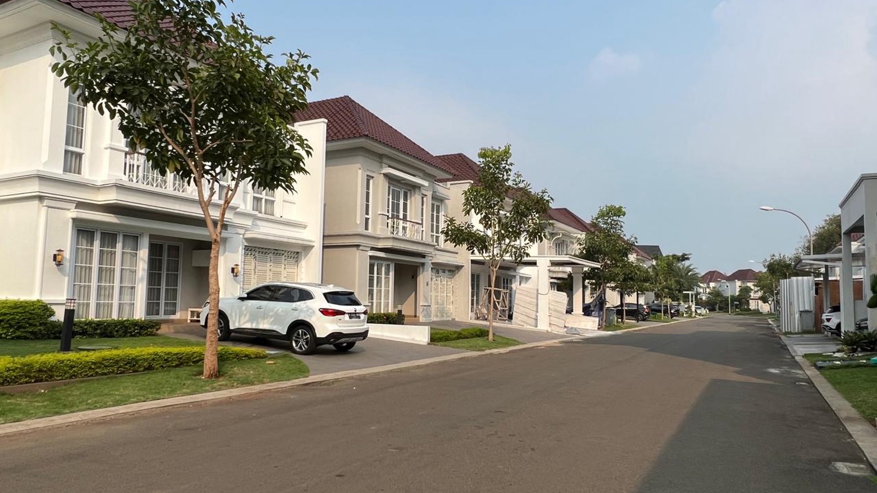 Rumah Bagus Di Cluster Alicante Boulevard Serpong Tangerang Selatan