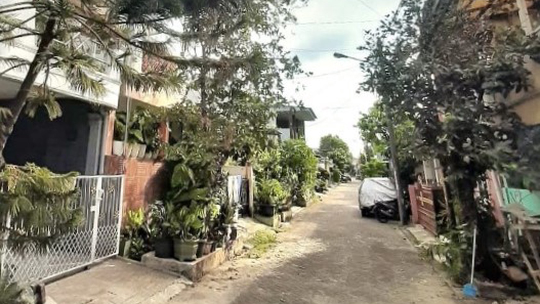 Rumah Baru Modern Tropical Siap Huni Harapan Indah Bekasi