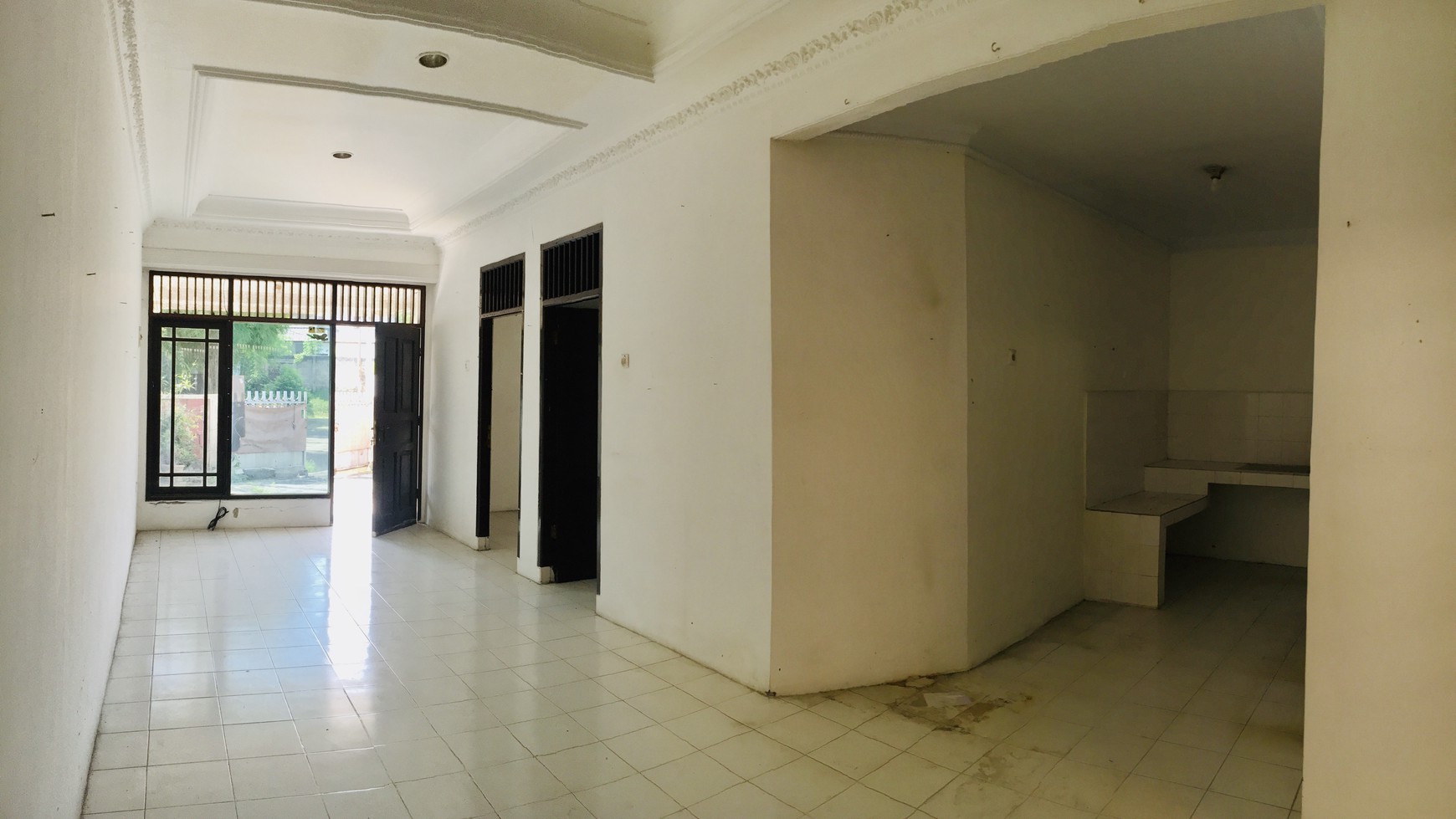 Dijual Rumah di Komplek Bukit Nusa Indah, Ciputat