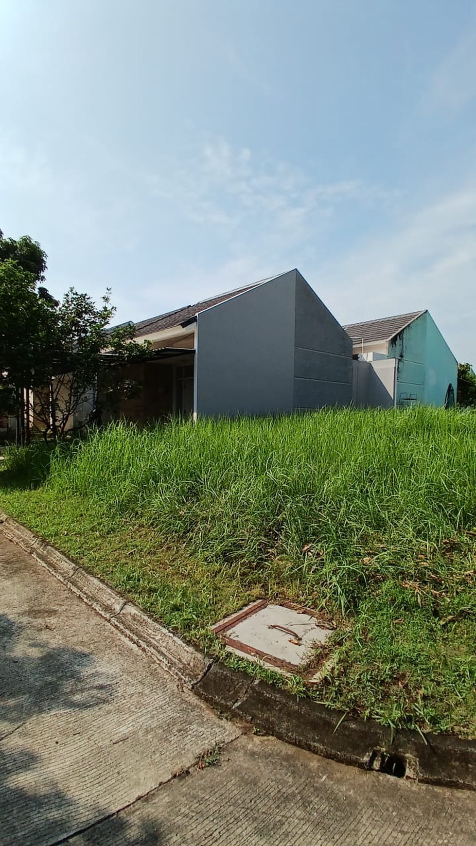 Rumah Hook Siap Huni dengan Tanah Lebihan Luas @Serpong Natura