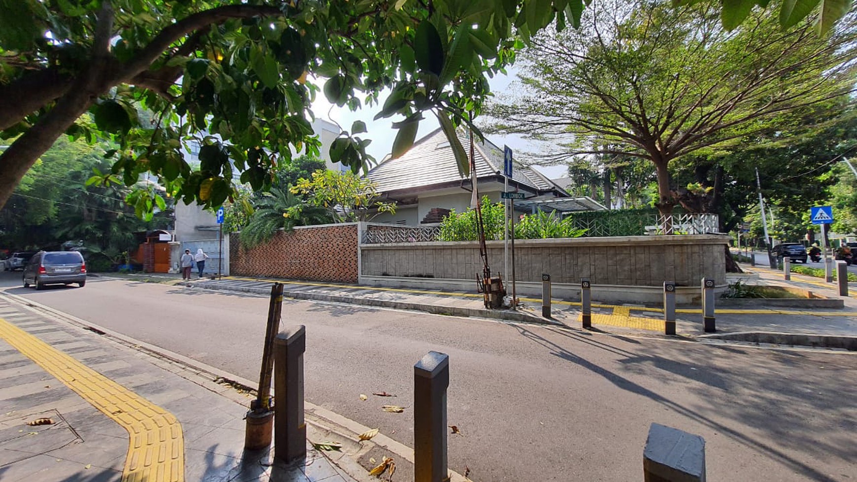 Dijual rumah di Jl H. Agus Salim - Menteng - Jakarta Pusat