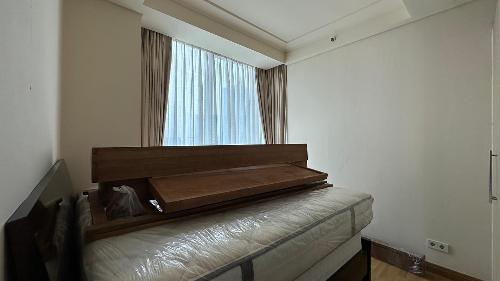 Dijual unit Apartemen The Peak - Sudirman - Jakarta Selatan 