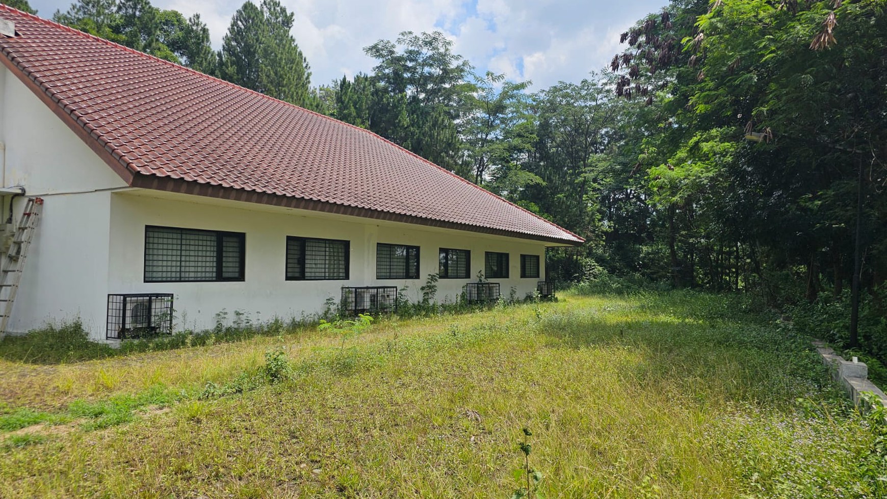 Lahan komersil 3 Hektar di bukit pelangi, Gunung Geulis. Sukaraja - Bogor