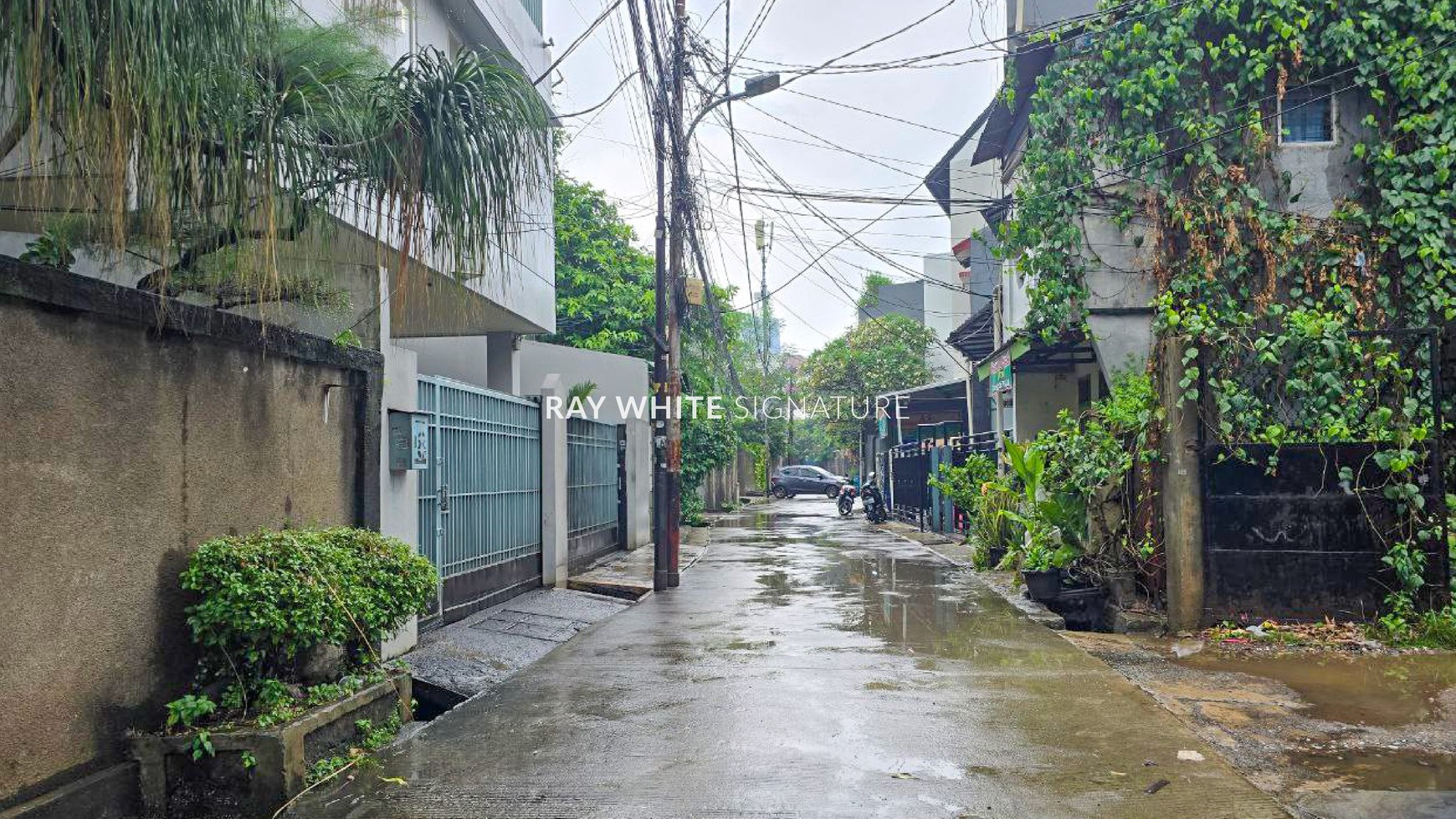 Rumah Hitung Tanah Area Cipete