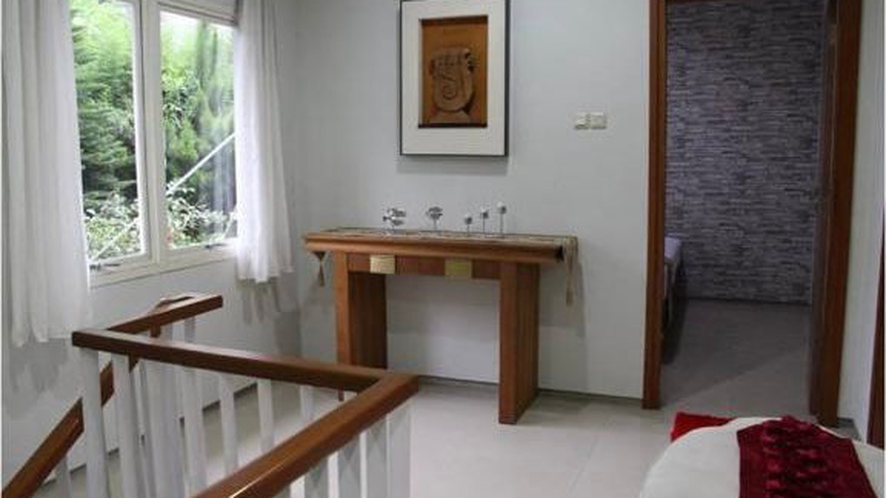 Rumah Asri Full Furnished di Resor Dago Pakar