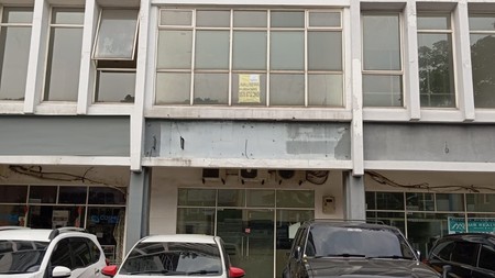 Ruko 2 Lantai Ada di Apartemen, kawasan Gading Serpong dengan harga Jual menarik