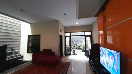 Rumah Minimalis Sayap Merdeka Jalan Kebon Sirih Bandung Kota