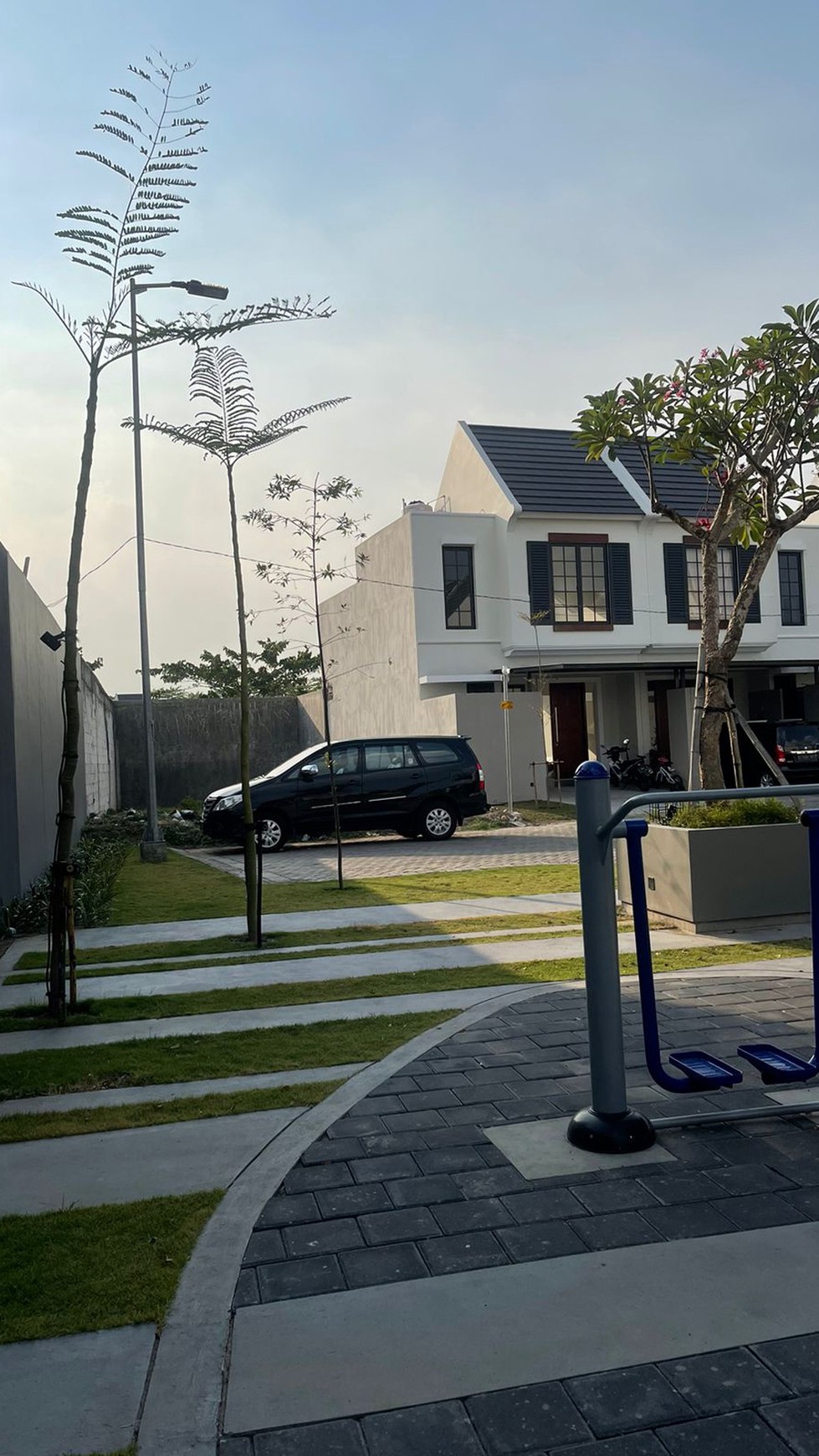 RUMAH ISTIMEWA DI GRAND HARVEST CASPIA SURABAYA SELATAN