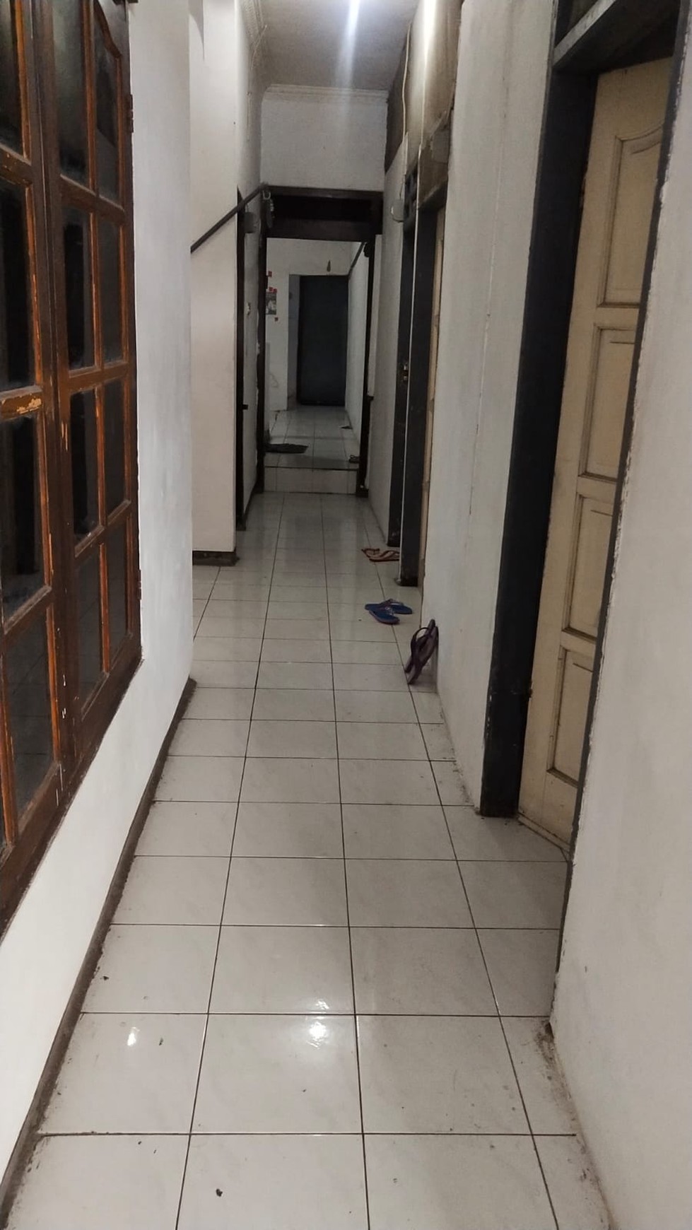 Dijual Rumah Kos Surabaya Barat di Jalan Donowati - Sukomanunggal - Kamar Tidur 25 - SHM 