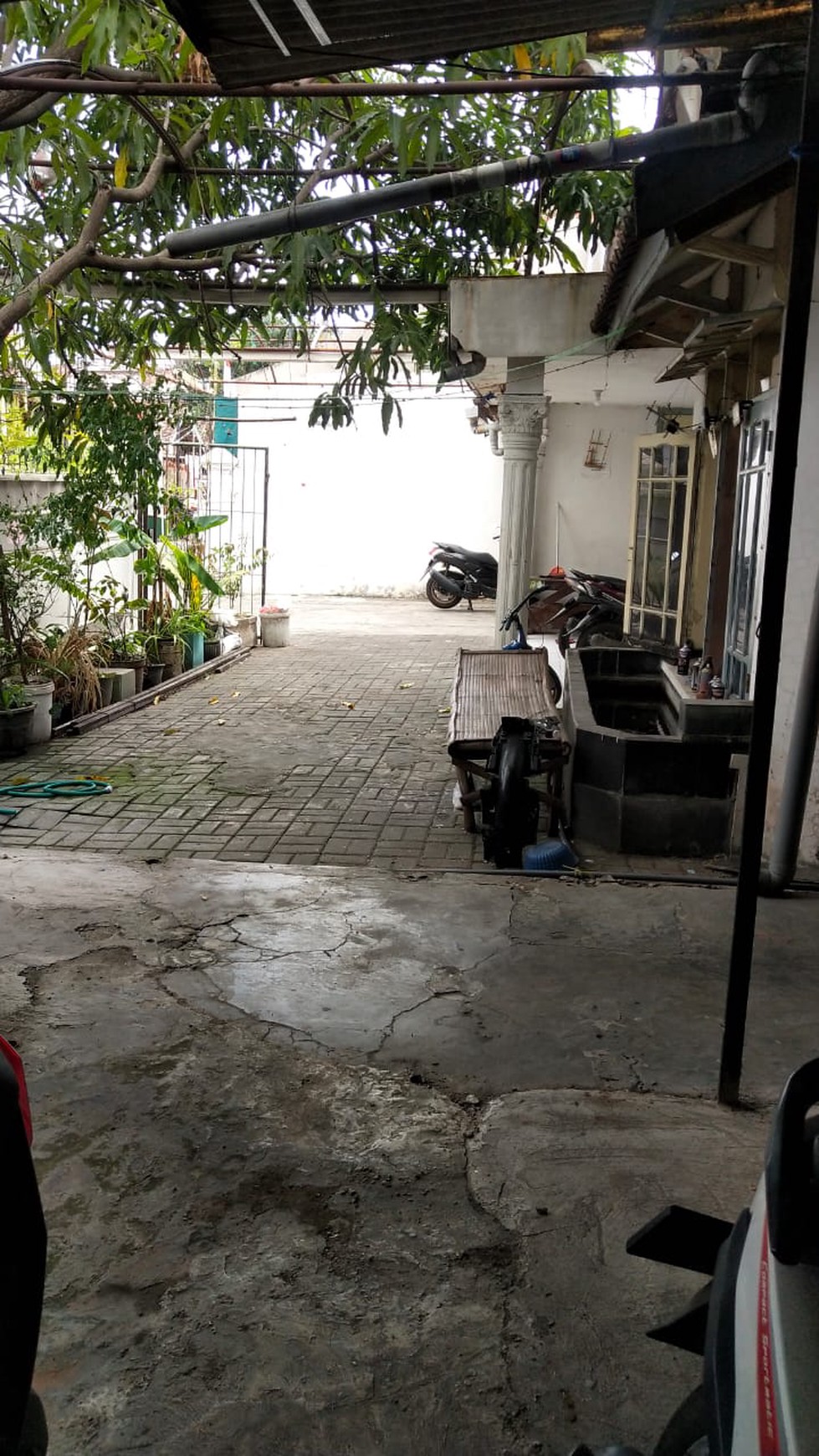 Dijual Rumah Kos Surabaya Barat di Jalan Donowati - Sukomanunggal - Kamar Tidur 25 - SHM 