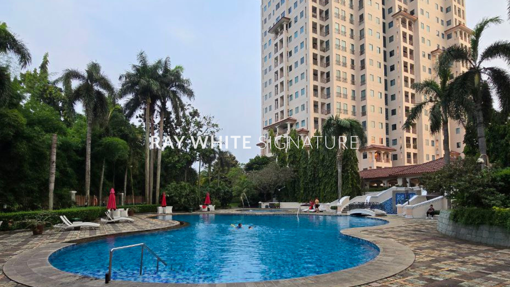 Dijual Apartment Bukit Golf Pondok Indah 3 Bedroom Semi Furnish