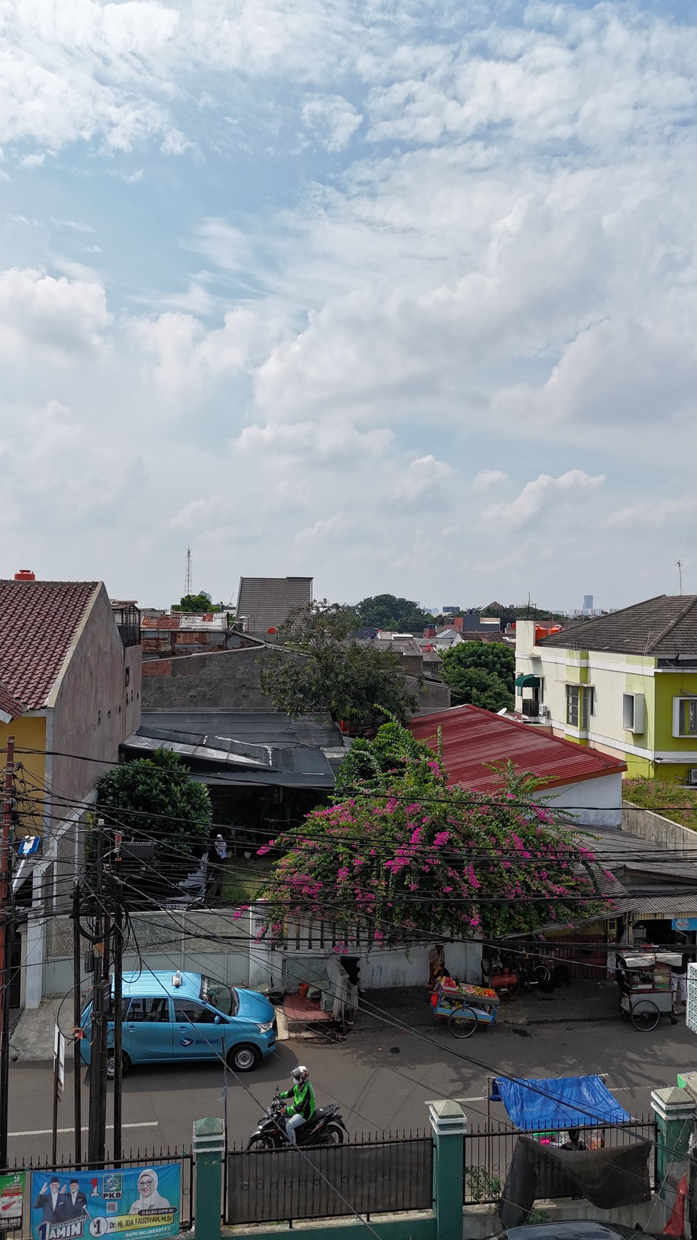 Tanah + bangunan 1 lantai di TEBET JakSel