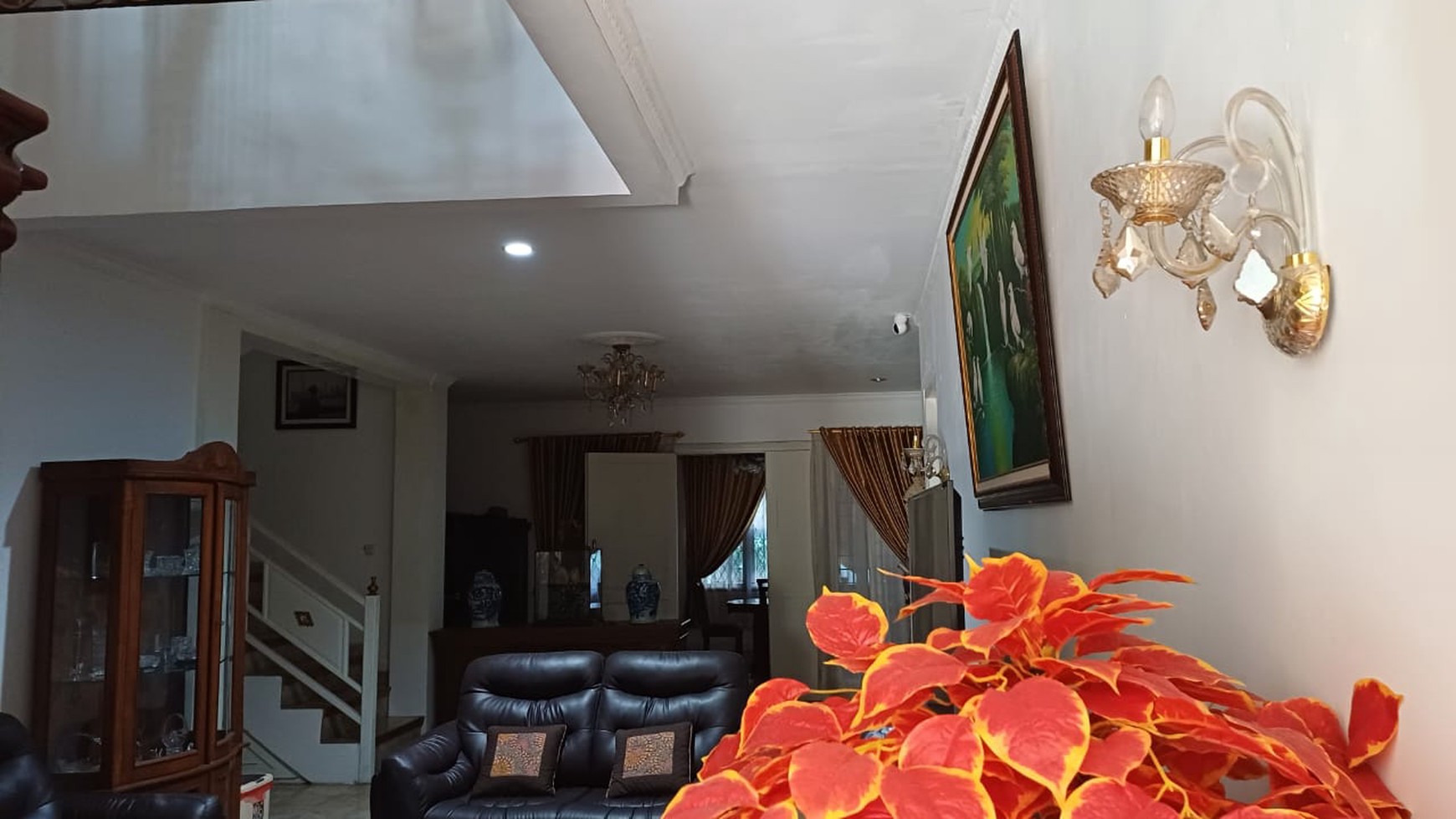 Rumah Hitung Tanah Area Cipete