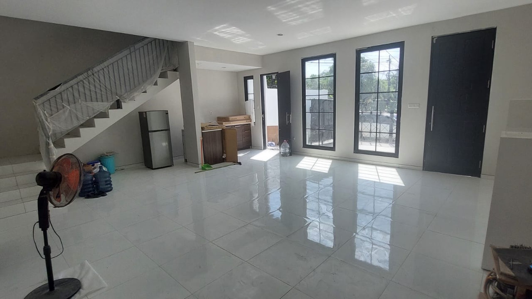 Rumah Hitung Tanah Area Cipete