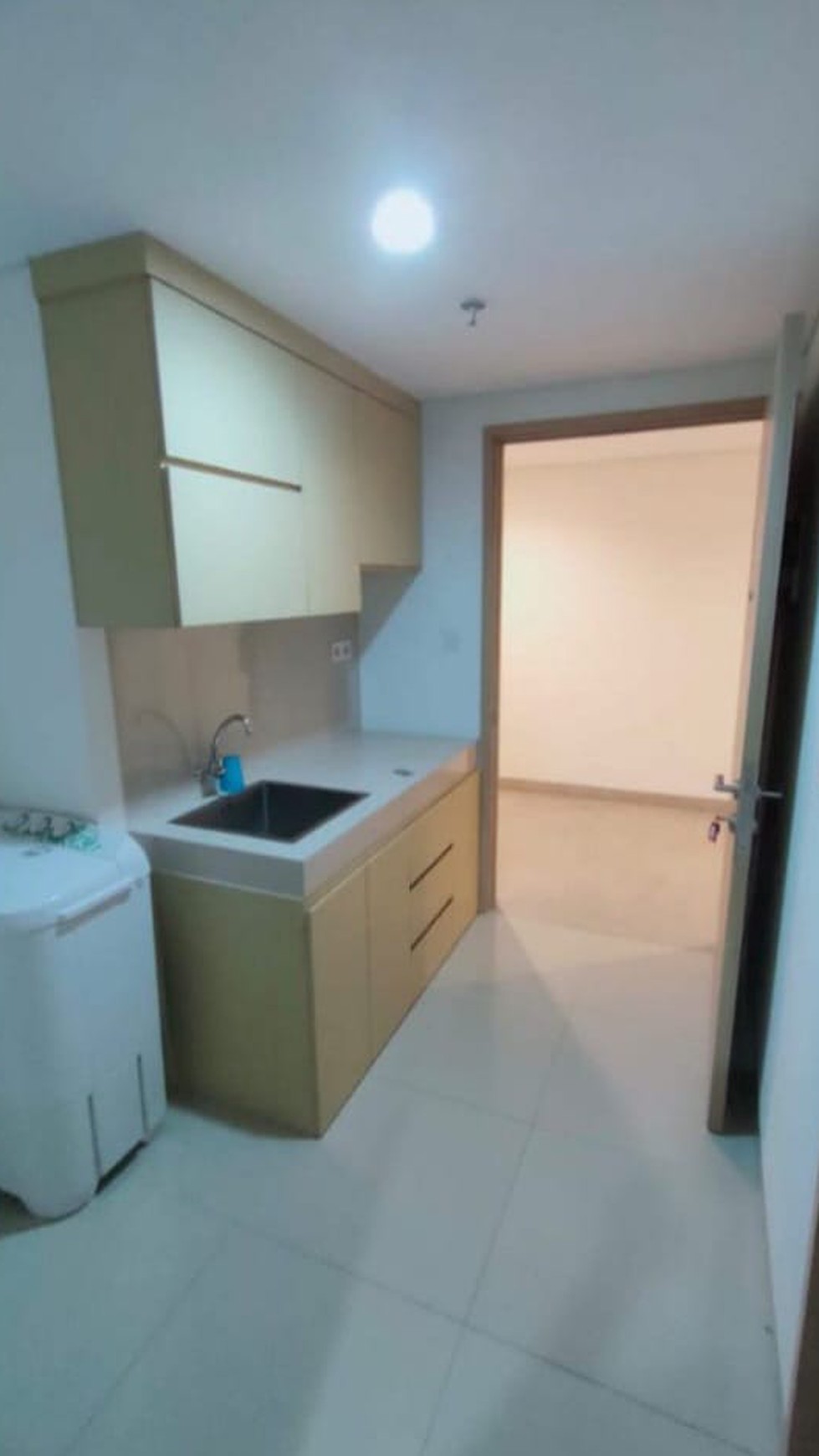 Apartemen Embarcadero Bintaro dekat sektor 9 Bintaro