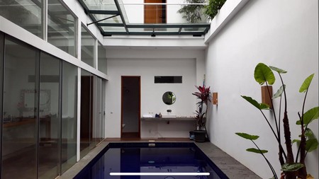 For rent spanish resort house inside private area in kemang, jaksel