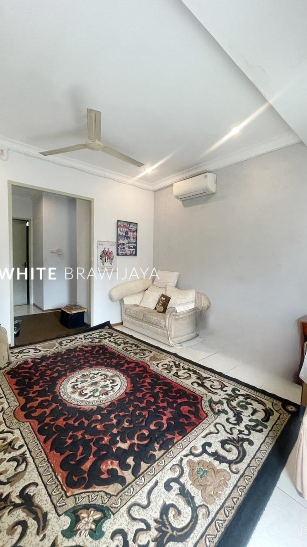 Rumah Hitung Tanah Area Cipete