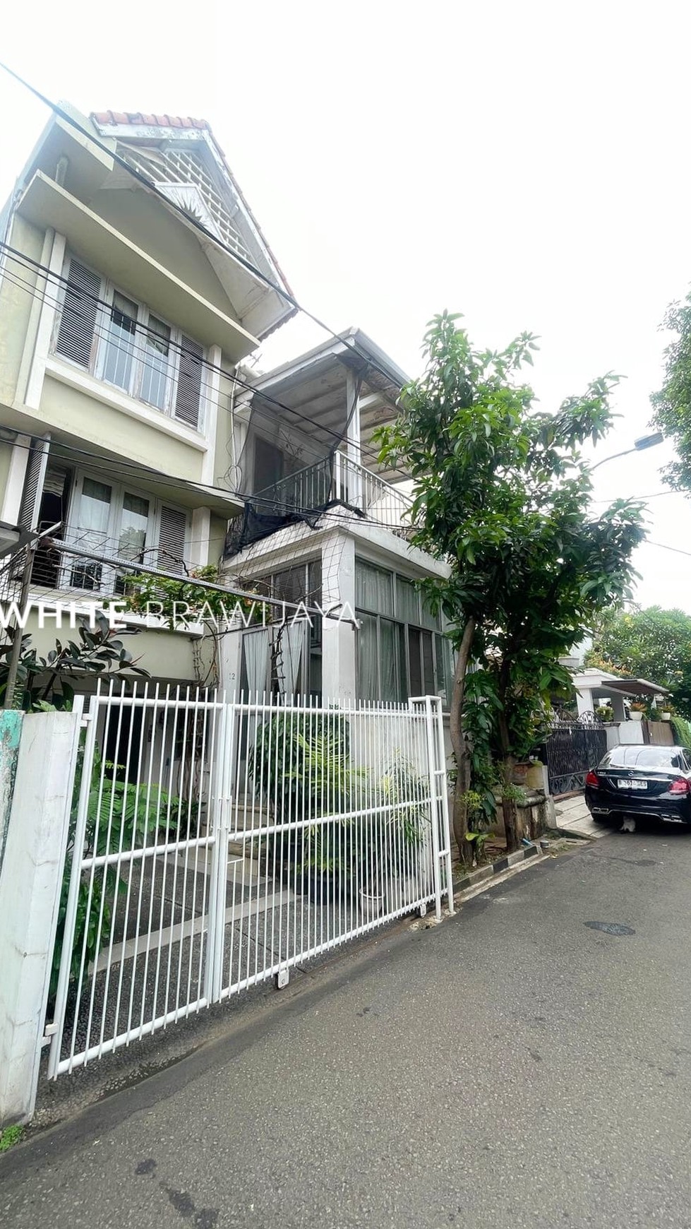 Rumah Hitung Tanah Area Cipete