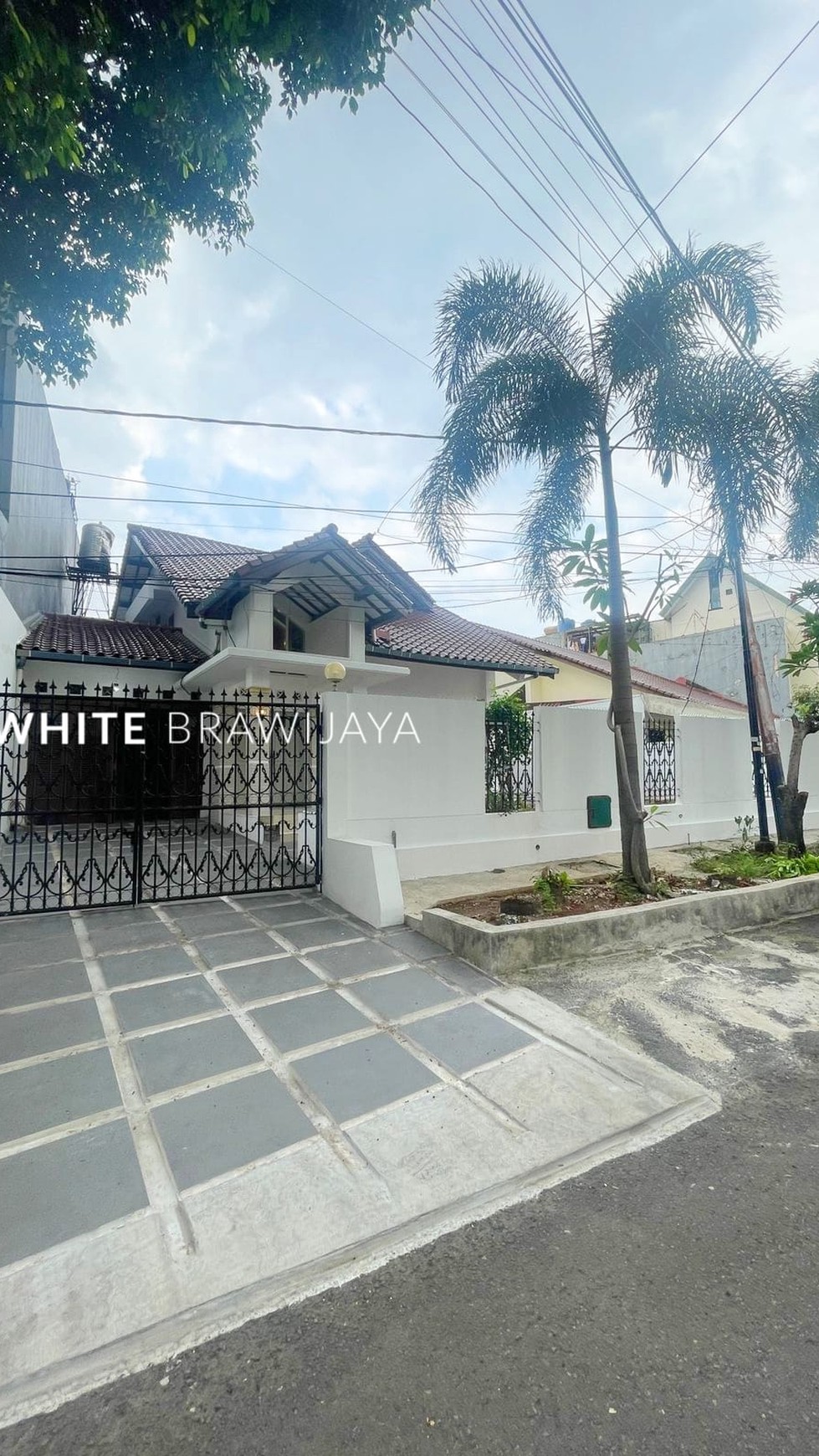 Rumah Siap Huni Lingkungan Tenang Area Kebayoran Baru