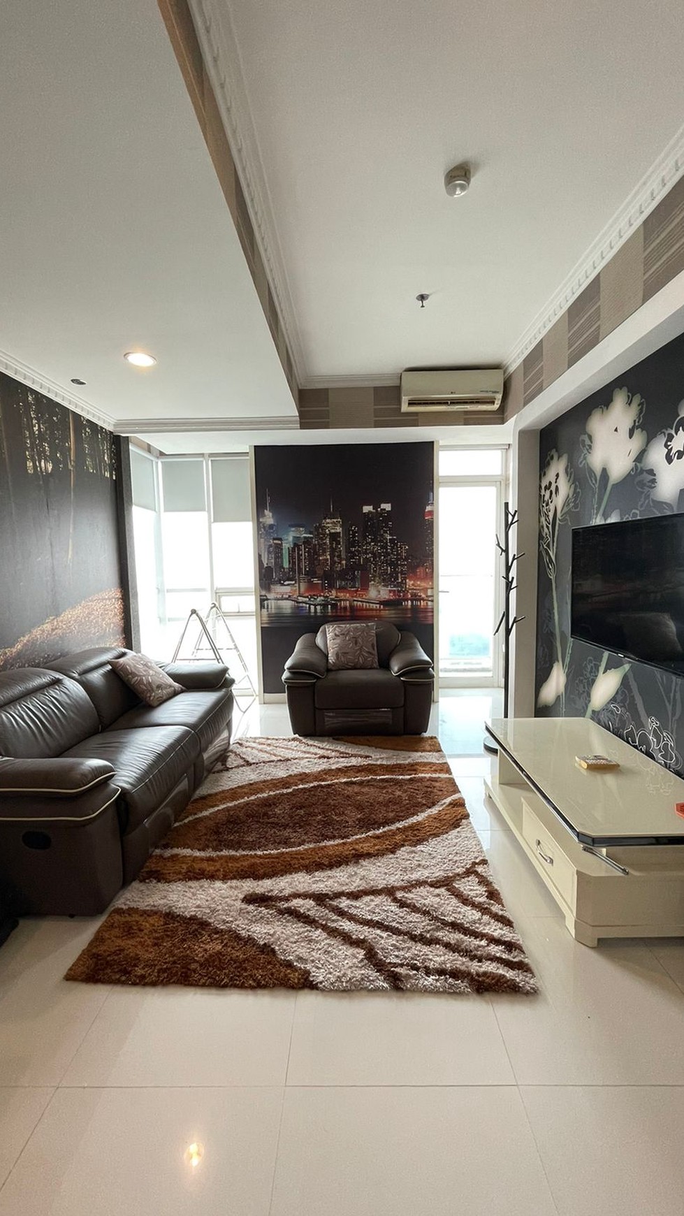 11. Dijual / Disewa Apartemen Trilium Surabaya