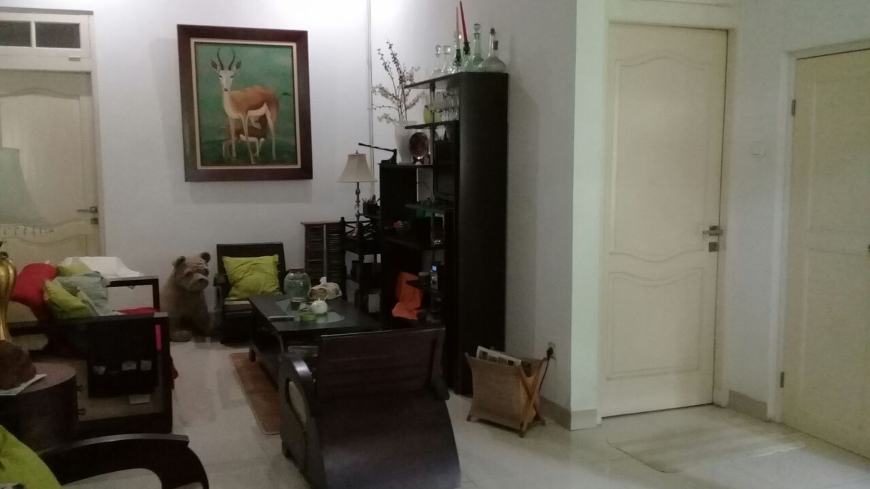 Rumah Siap Huni, Halaman Luas dan Hunian Nyaman @Bintaro Sektor 2.