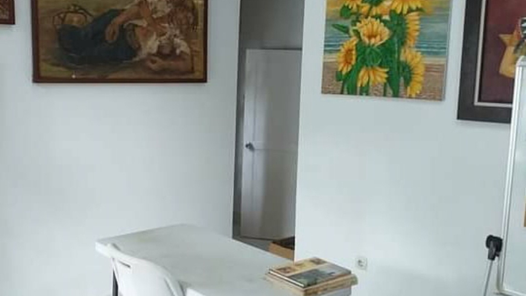 Rumah Siap Huni, Halaman Luas dan Hunian Nyaman @Bintaro Sektor 2.