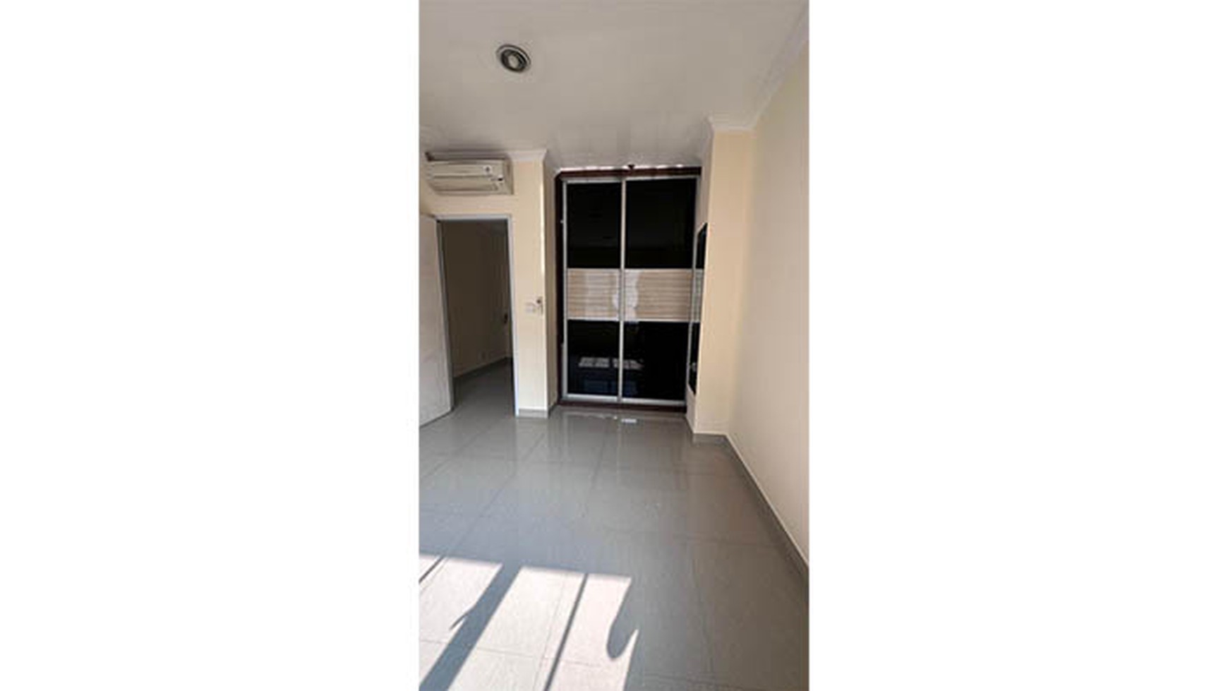 Apartemen Gading Resort Twr E, Kelapa Gading Luas 103m2