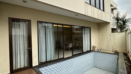 Rumah Dalam Town House One Gate System Di Lebak Bulus Jakarta Selatan