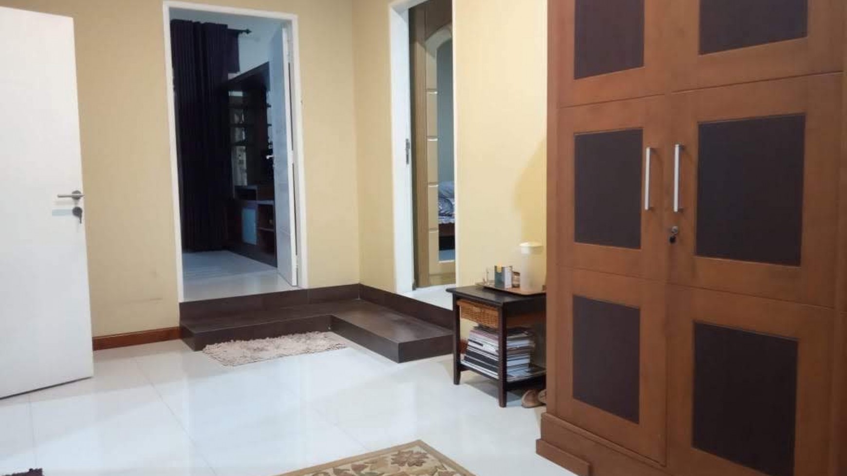 For Sale Rumah lokasi strategis Graha Anggrek Mas