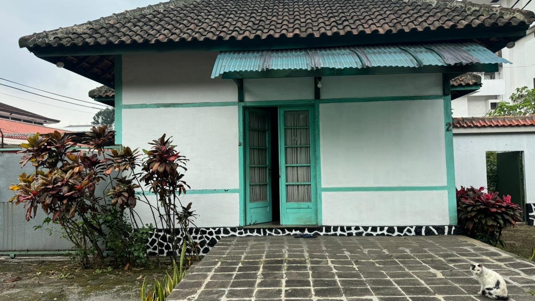 Rumah Original Peninggalan Belanda dekat Gedung Sate Bandung 