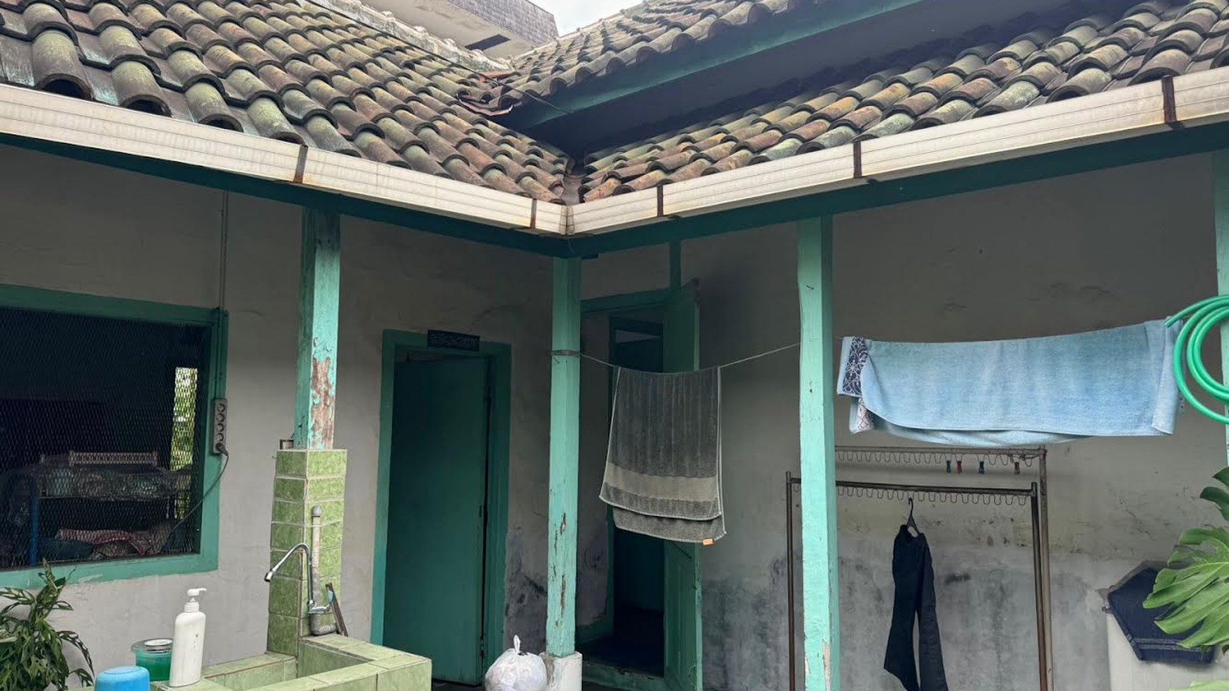 Rumah Original Peninggalan Belanda dekat Gedung Sate Bandung 