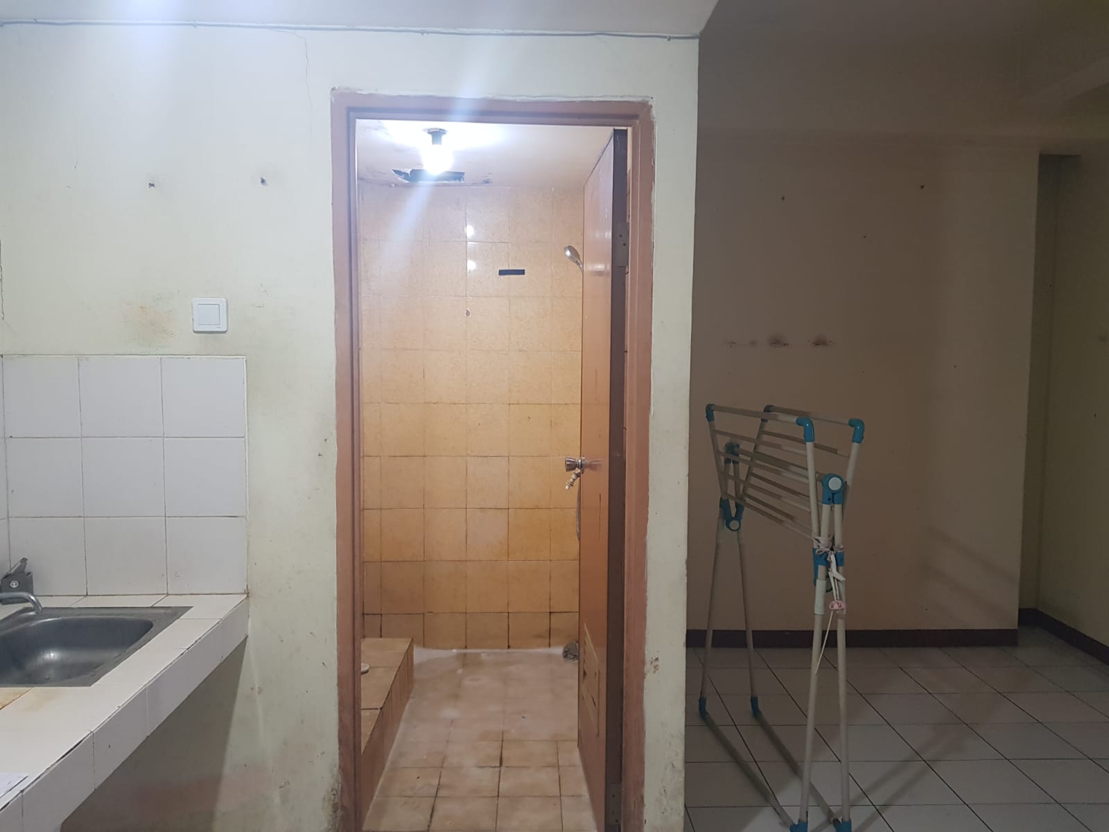 Apartemen Buah Batu Park 2 BR Semifurnished, dekat Transmart Buahbatu