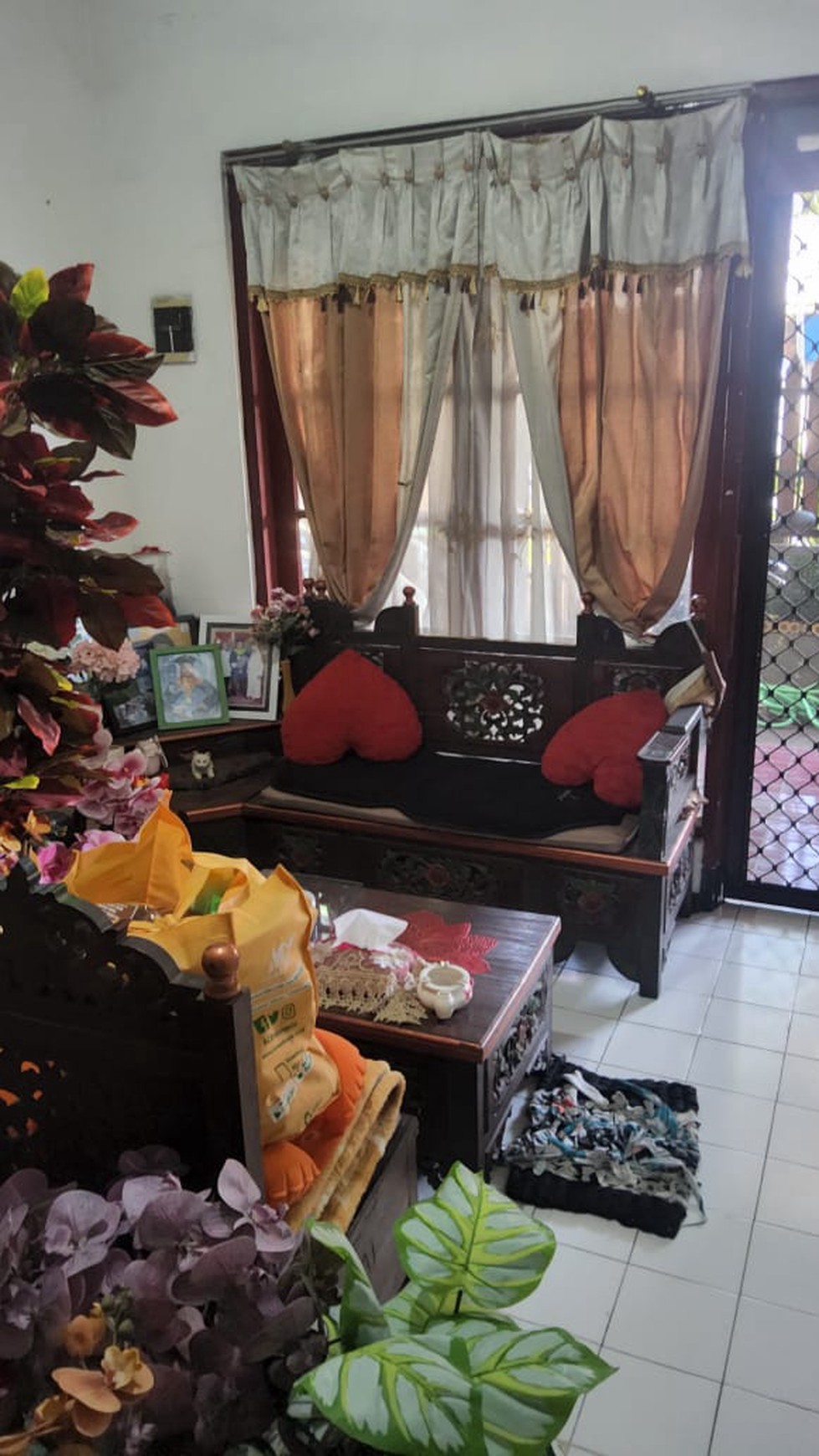 Dijual Rumah Taman Pondok Jati - Taman , sidoarjo