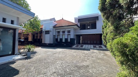 Dijual Rumah Luas Cantik Full Furnish di Kutisari Utara Surabaya