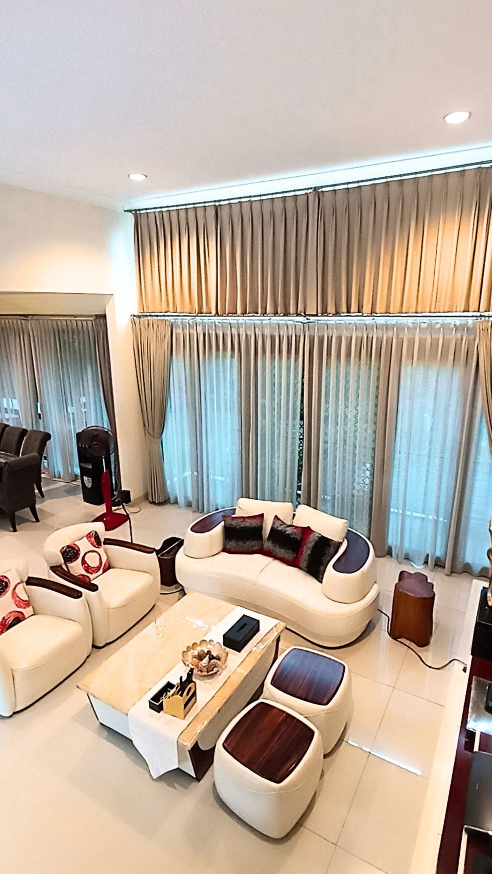 Rumah Hitung Tanah Area Cipete