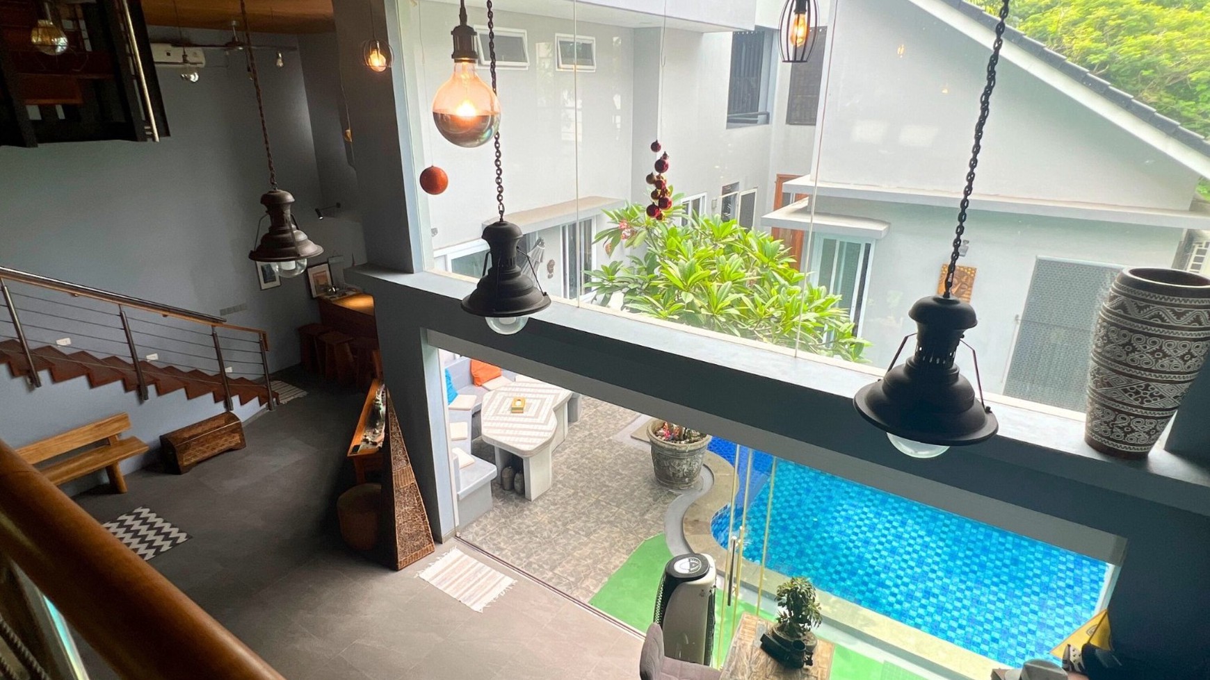 Rumah Hitung Tanah Area Cipete