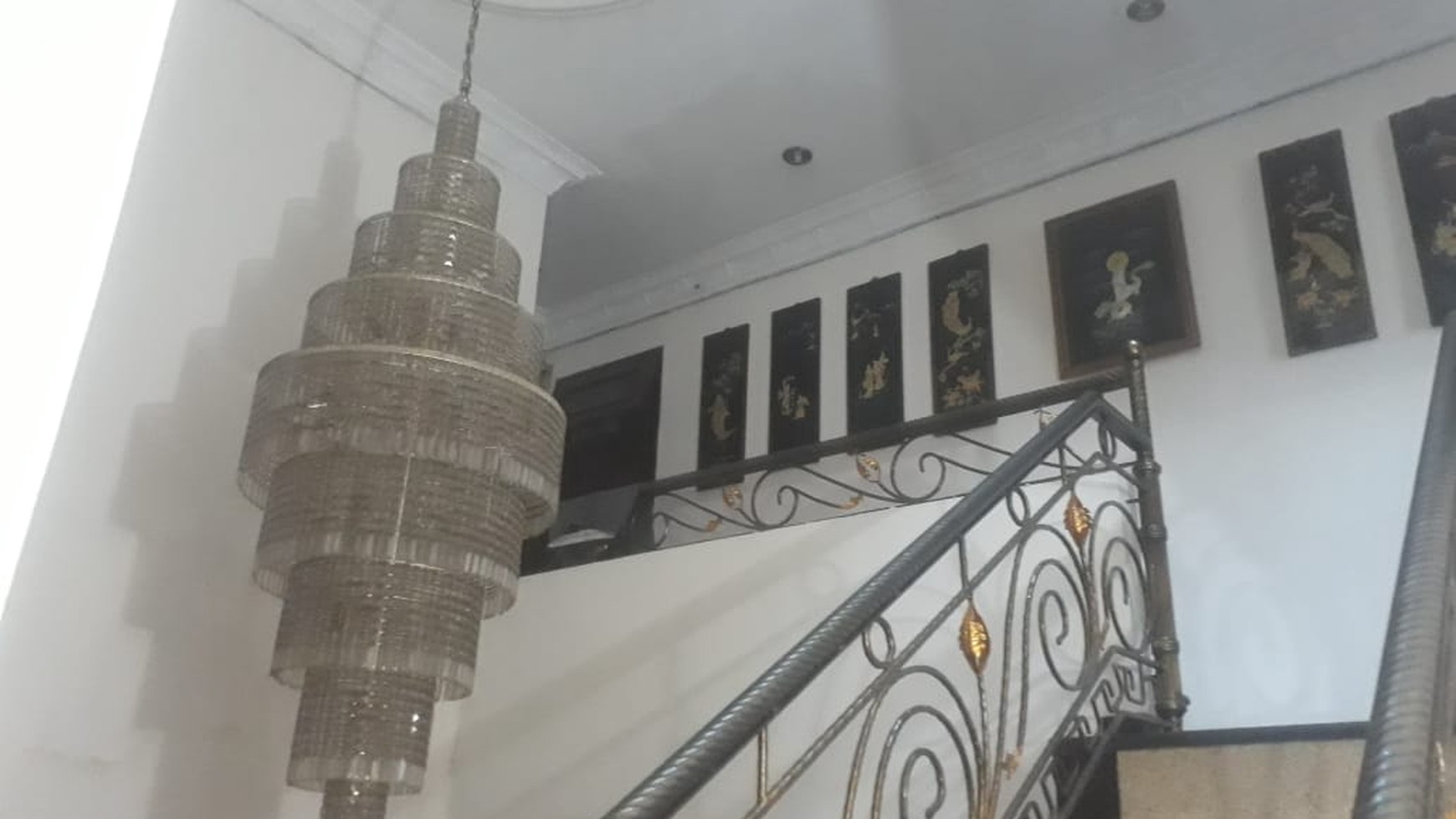 DIJUAL RUMAH JL CIOMAS KEBAYORAN BARU JAKARTA SELATAN