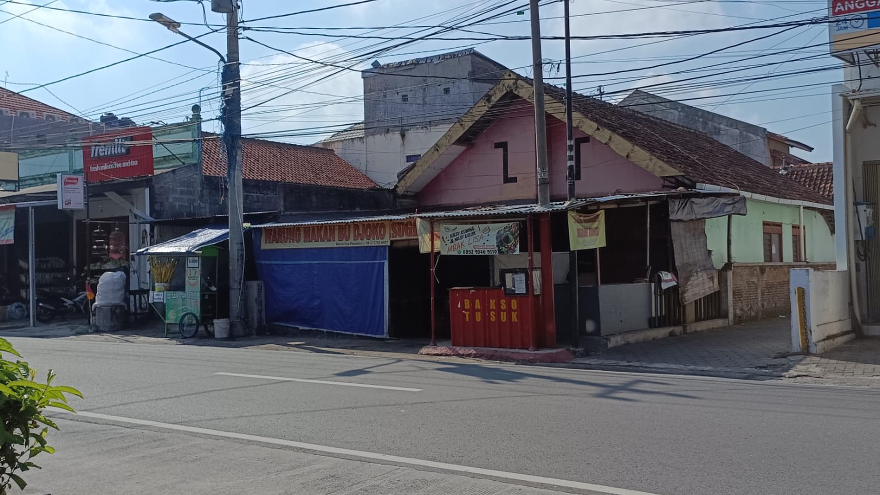 Tanah Seluas 336 Meter Persegi Lokasi Premium di Condong Catur Depok Sleman 